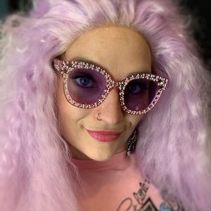 Meet your Posher, Sydney